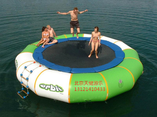 Children's water trampoline water jumping bed large water inflatable toy water inflatable amusement equipment Paradise facilities