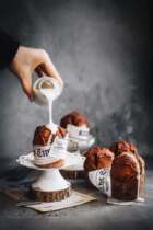 Old small cake tray Nordic artwork and food shooting props (two store props)