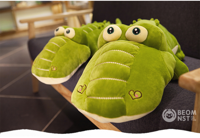 Cartoon Down Cotton Cá sấu Sofa Gối Đệm Gối Giường Nhà dễ thương Bạn trai Gối Sinh viên Nam và Nữ gối vuông trang trí