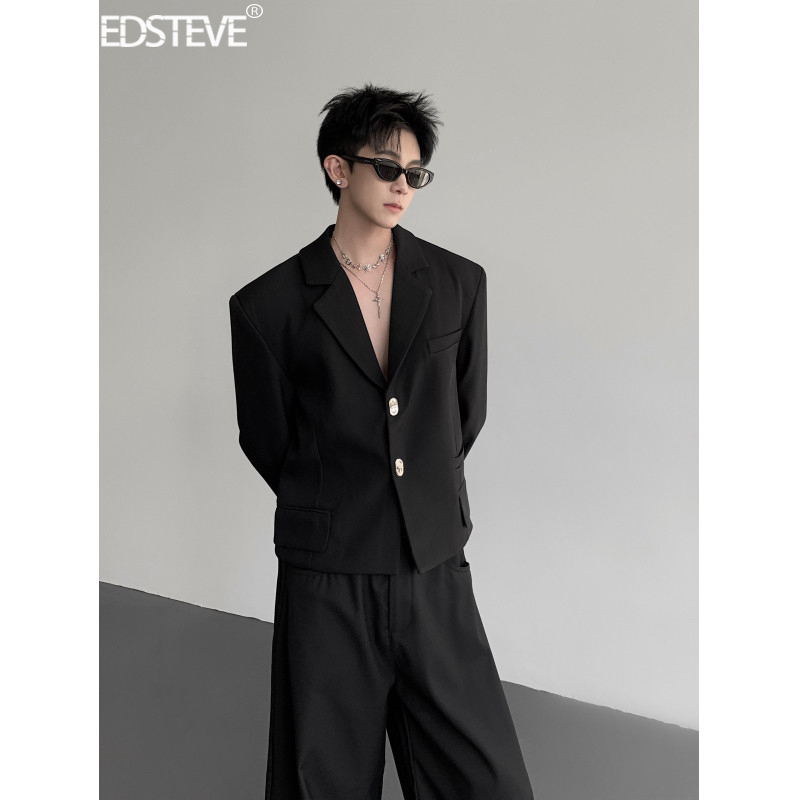 Edsteve | Old Money Style Men's Shoulder-Padded Suit with Metal Buckle Design, Short and Height-Enhancing Jacket, Cool and Clean Fit.