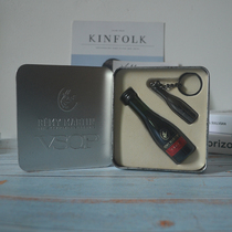 Wine version of the head horse 30ml glass bottle with key chain (rusty box) 2007 old Collection