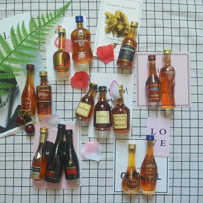 A 50 ml brandy combines 15 - unit glass bottle gift decoration collection