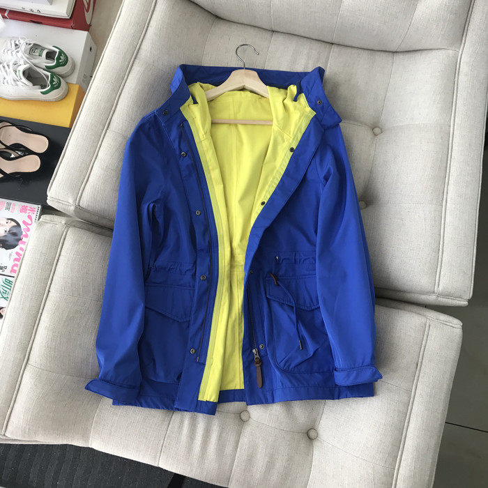 New Spring Clothes Windproof and Rainproof Loose Short Windbreaker Raincoat Hooded Jacket Outdoor Travel Jacket Women