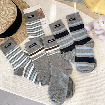Korean fabric label mid-calf socks 2025 autumn/Winter new style, trendy, comfortable and versatile, student retro school style, pile pile socks for women