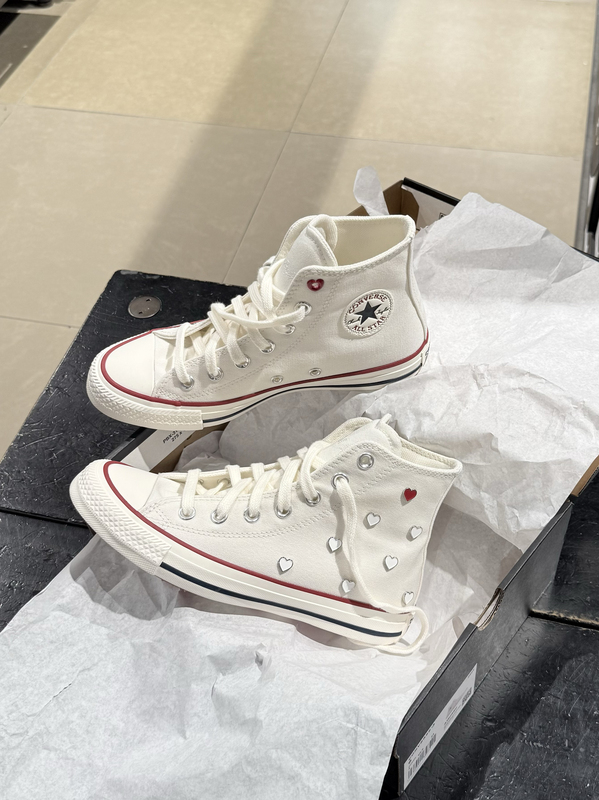 Converse All Star 2026 Spring New Love Together Series Valentine's Day Heart High-Top Sneakers A19055C