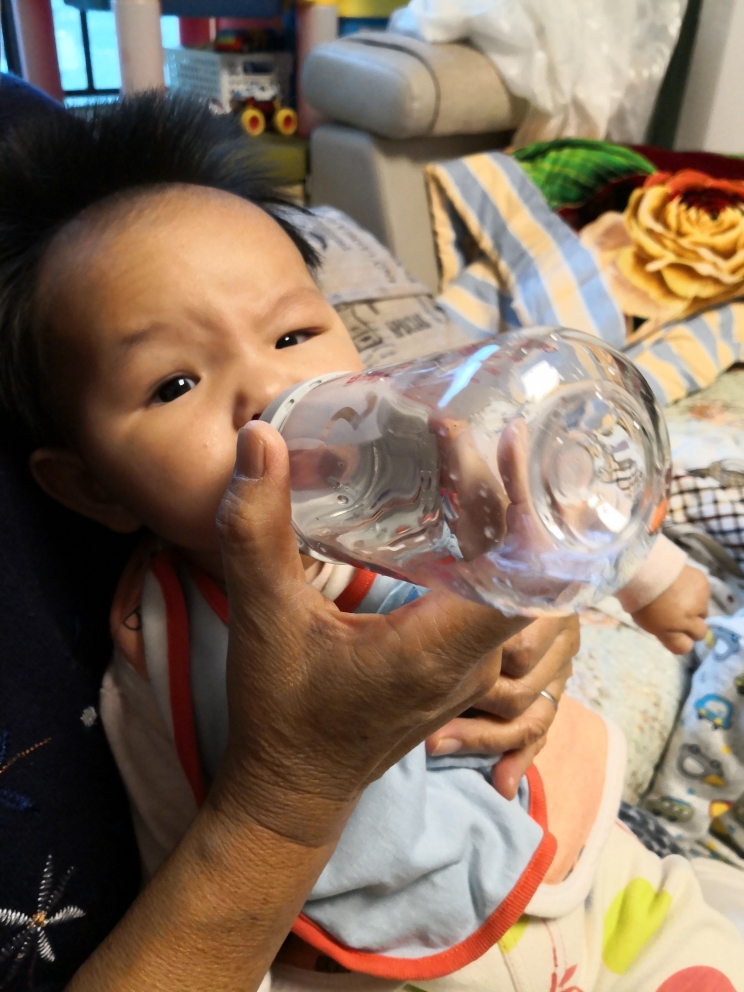 爱得利新品特丽透婴儿奶瓶好不好用，价格是多少钱呢_搜券