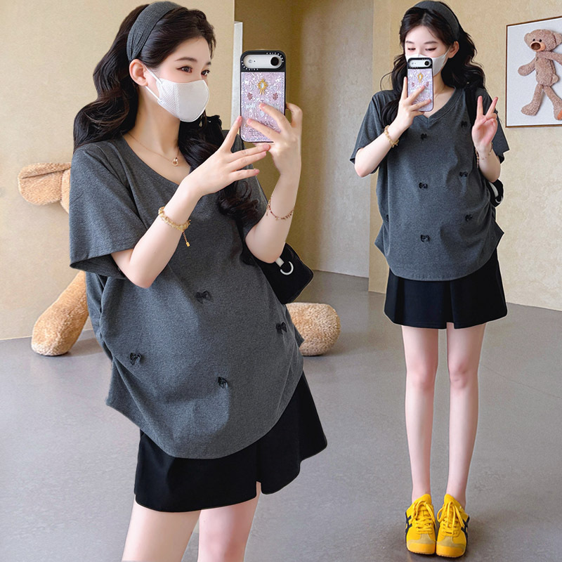 Maternity Summer Tops, Stylish and Not Revealing Pregnancy, V-Neck Short-Sleeved T-Shirts, Summer Belly-Supporting Pants and Skirts, Trendy Mom Pregnancy Outfit Set