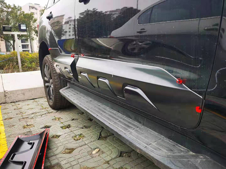 Ford FORD shake-up EVEREST body guard plate modified car door edge decorative plate protective scratch-proof ABS