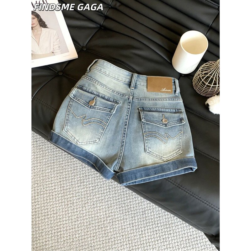 American Retro Washed Distressed Denim Shorts for Women, Summer High-Waisted, Hip-Hugging, Slimming, Super Stylish Hot Pants