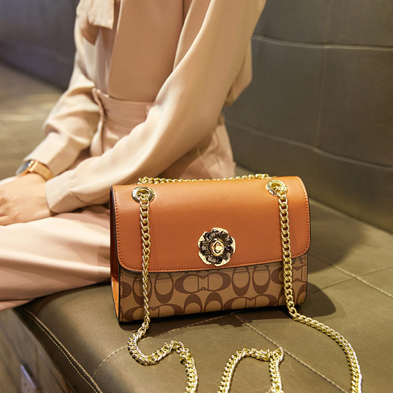 ITSK women's bags 2021 new wave advanced senses French small crowdnet red 100 hitchhiking tea flower chain sloping cross-pack girls