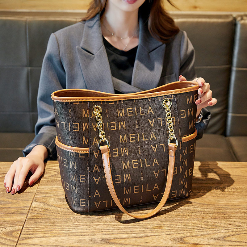 ITSK Women Bag 2021 New Tide Single Shoulder Handheld Foreign Pie Bag Women Fashion 100 Hitch Big Capacity Old Flower Special Bag