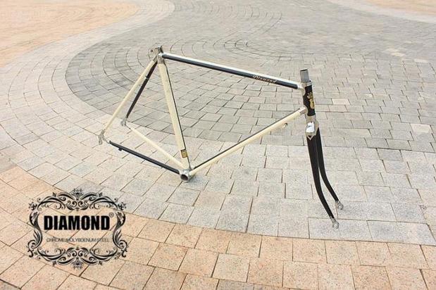 (high-end customised) Double pipe lug frame dead flying road frame Renault chrome molybdenum steel frame joint