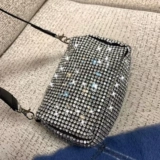 2020 Новый алмазный пакет флэш -буровой сумки сетка красная юко -xiaojing одинаковый тип алмазного блокнового плеча наклона и маленького