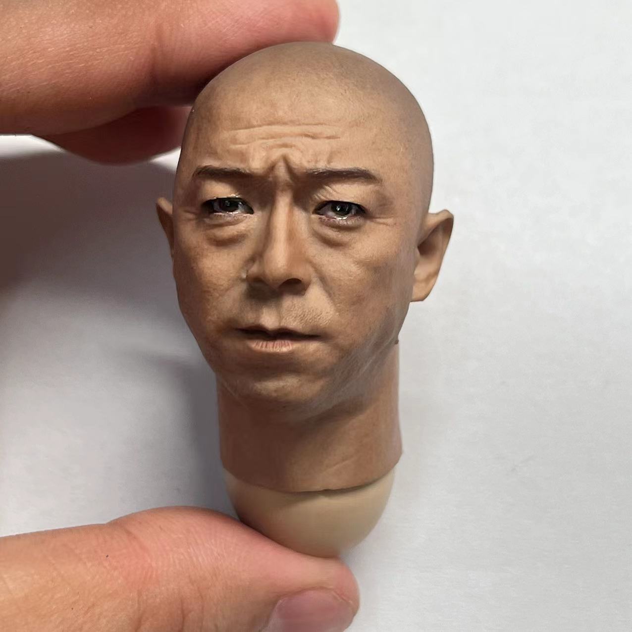高品質の新スポット1/6兵士無人地帯黄波ヘッド彫刻大型品実物撮影
