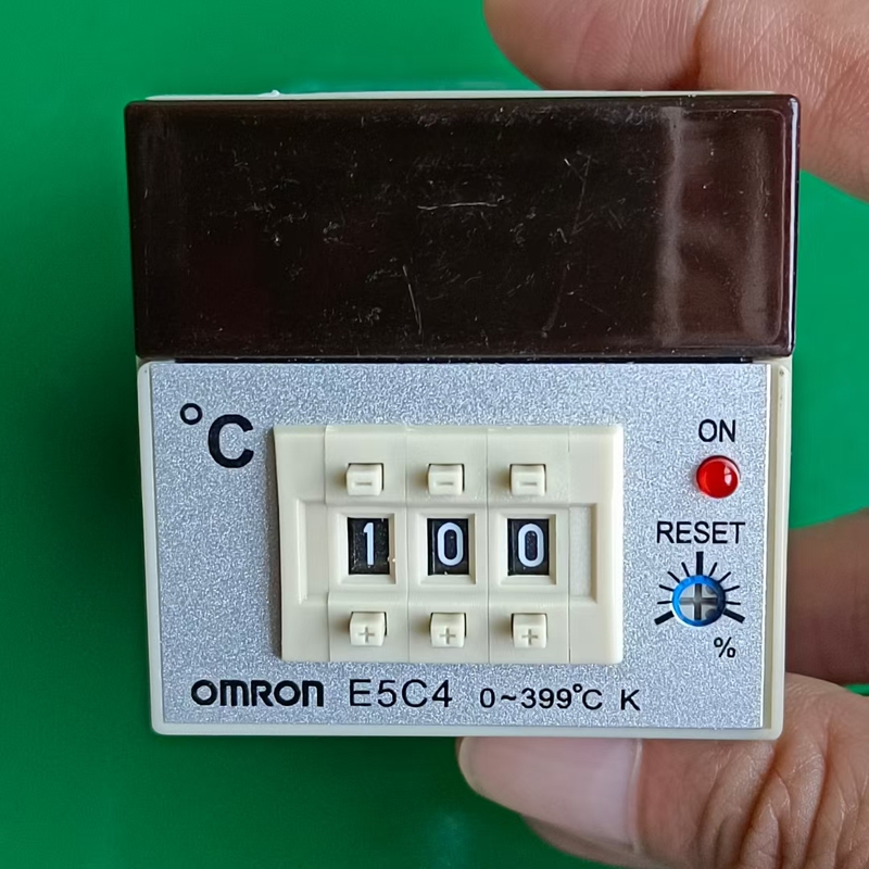 Omron E5C4-R Omron Temperature Controller Temperature Meter Temperature Controller E5C4 Voltage Ac380V