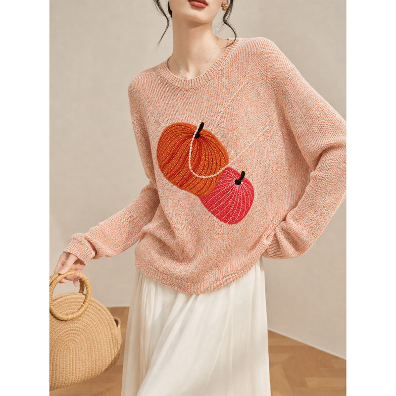 Flowing Era Pumpkin Pattern Embroidered Round Neck Long-Sleeved Knitted Pullover Sweater with a Unique Design for Women
