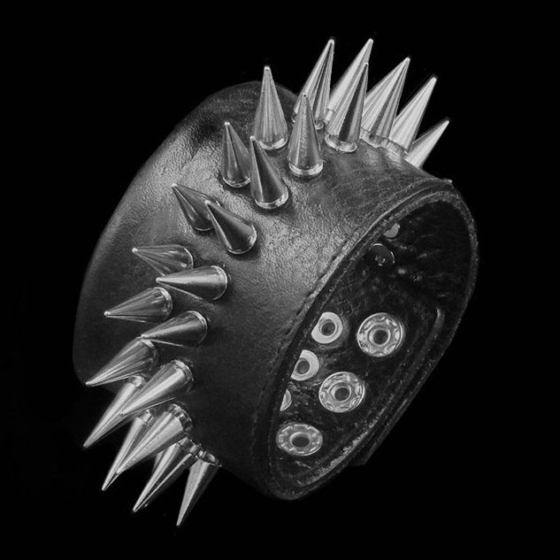 Silver Shiny Slender Spiked Rivet Bold Black Leather Punk Bracelet Unisex Jewelry Wristband Prop