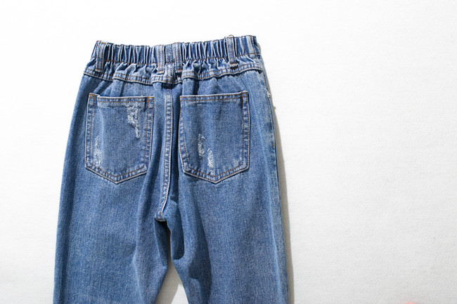 Bộ ria mép mới của Hàn Quốc 2108 Phụ nữ mới mặc bị hỏng 9 điểm denim jeans BF thẳng quần baggy jean nữ