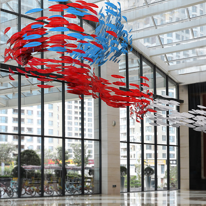 Shopping mall hotel pendant pendant hot pot shop corridor creative wrought iron fish decoration ceiling indoor soft decoration