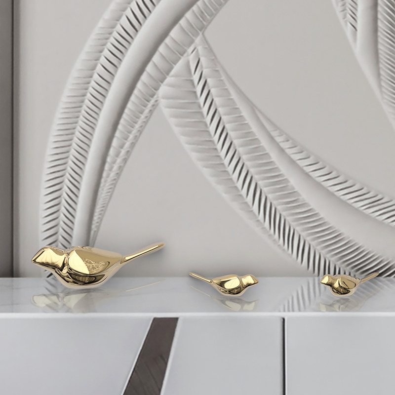 Nordic Modern Light Lavish Minimalist Living-room Xuanguan Bookshelf Resin Plated Small Bird Soft Adornment Creative Wine Cabinet Hem