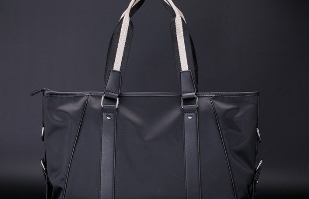 男士包包男式手提包横款潮流休闲男包单肩斜挎