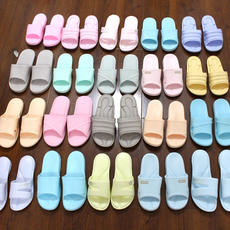 Super chicken comfortable home slippers summer men's and women's bathroom bath drag one-piece foam shoes three pairs