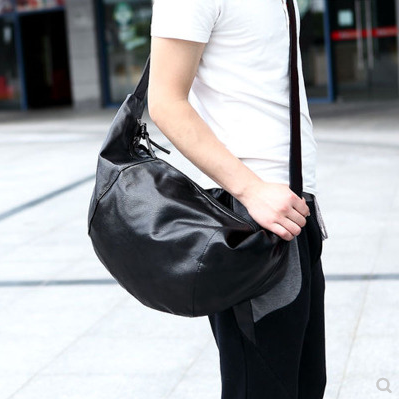 New Personality Men's Bag Retro Han Edition Men's Bag Travel Big Bag Single Shoulder Bag Casual Bag Dumplings Satchel Bag-Taobao