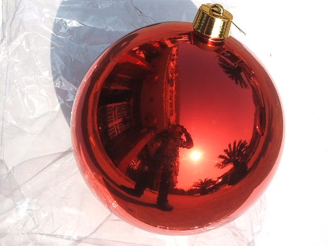 30cm Christmas Ball Mirrored Ball ball Plated Ball Christmas Decorations Showcase The Hotel Window Hotel Gala Scene Decoration