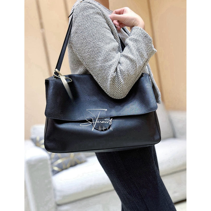 Classic Return! Large Capacity 26S Large Cf Flap Bag with a Relaxed Feel, Suitable for Commuting, Tote Shopping Bag, Airport Bag
