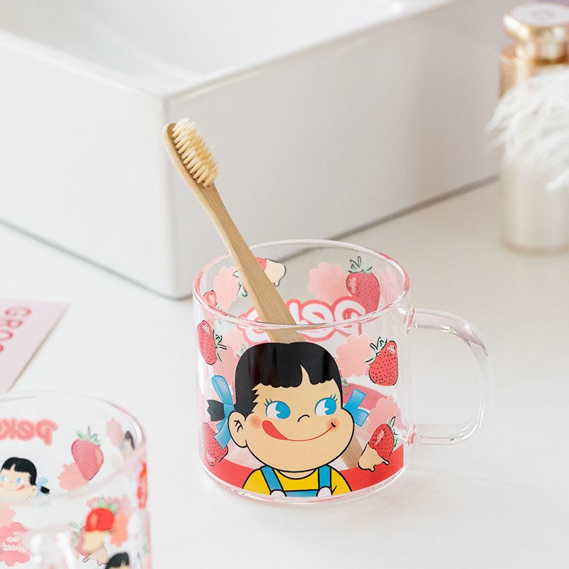 Net red in cartoon children wash mouth cup dairy daughter brush cup teenage girl glass