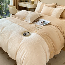 High-end carved milk velvet duvet cover single piece winter thickened milk velvet four-piece coral velvet retro bedding set