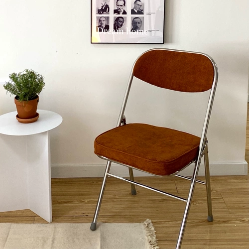 Мечта дома среднее складывание складного стула Cordon Vintage Vintage Retro Dining Staud Photography Base B & B