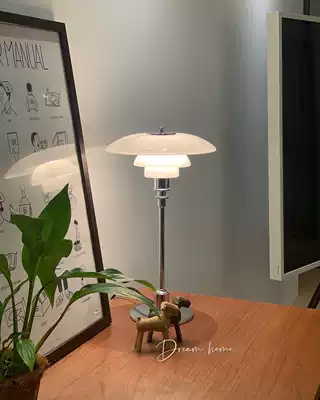 Dream home medieval table lamp Danish Nordic chrome-plated white glass bedside lamp studio shooting Bauhaus