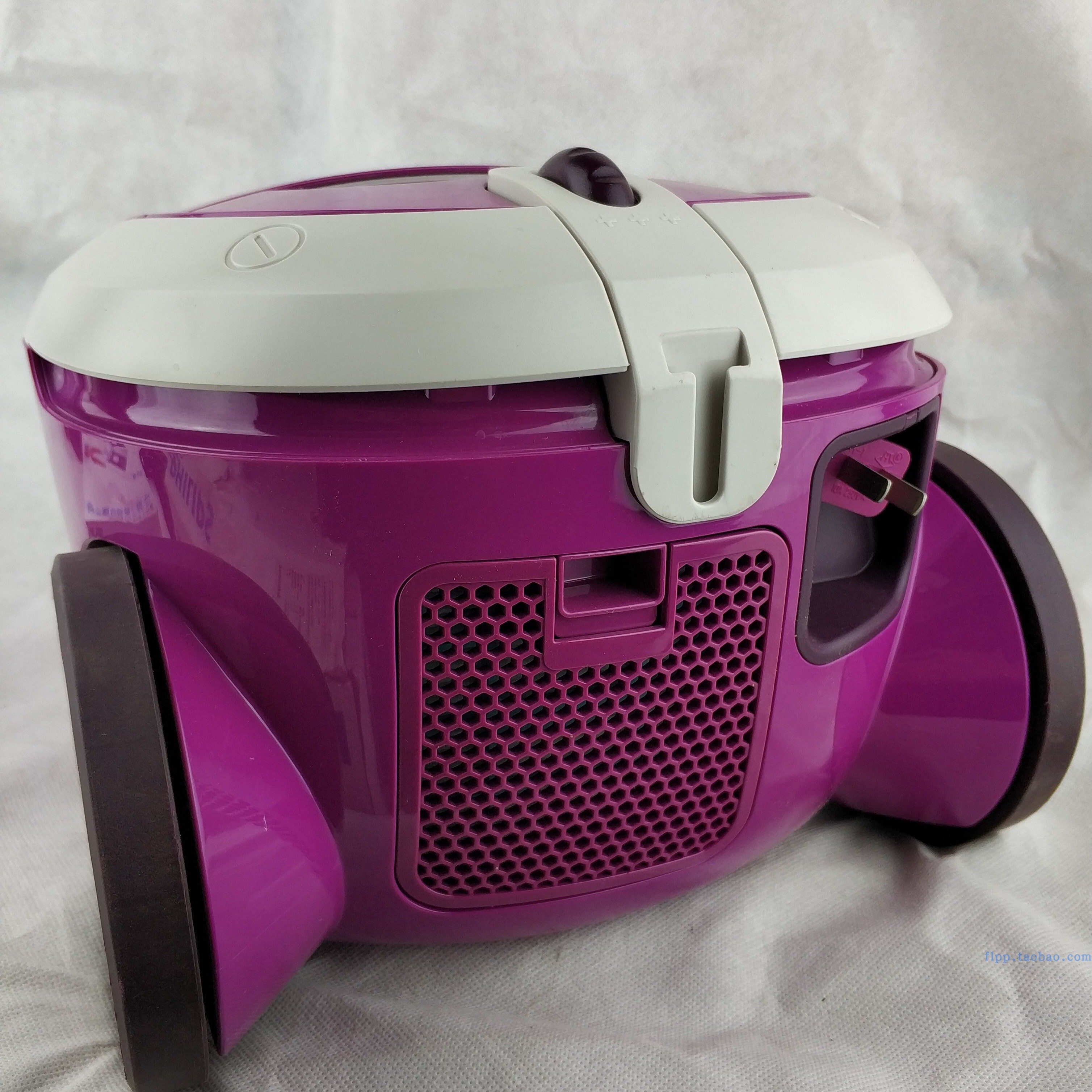 Philips / Philips FC8224 Máy hút bụi ngang hộ gia đình Loại túi bụi Xử lý nguyên mẫu - Máy hút bụi may hut bui tu dong