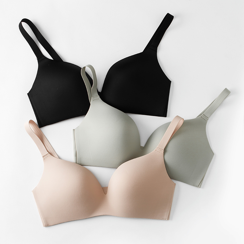 Japanese Seamless Bra Invisible Underwear for Women One-Piece Smooth Nude Feel Large Bust Minimizing Ultra-Thin Summer Breathable Bra
