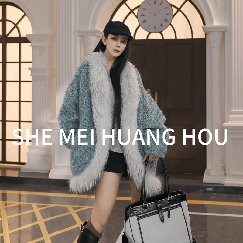 (Female Celebrity) Original Raccoon Fur Whole Skin White Goose down Parka Winter New Fur Parka Coat 250057 (Female Celebrity) Original Raccoon Fur Whole Skin White Goose down Parka Winter New Fur Parka Coat 250057