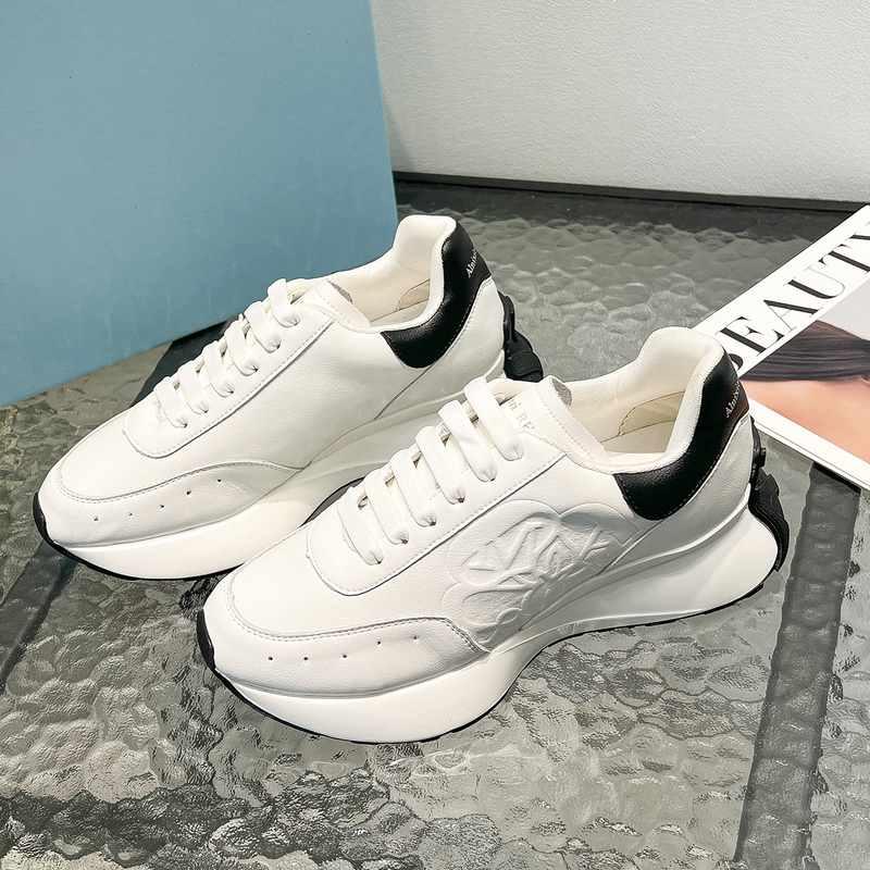 Mq Printed New Genuine Leather White Sneakers for Men and Women, Trendy Dad Shoes with Thick Soles and Height-Increasing Features, Casual Couple Shoes, Mcqueen Style