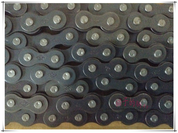 Chaîne de vélo - Ref 2369099 Image 7