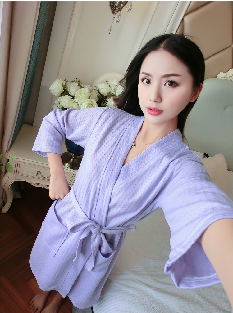 Áo choàng mùa xuân và mùa hè áo choàng nam và nữ cắt tay áo gợi cảm mỏng đồ ngủ cotton nhà dịch vụ bánh quế dài áo ngủ