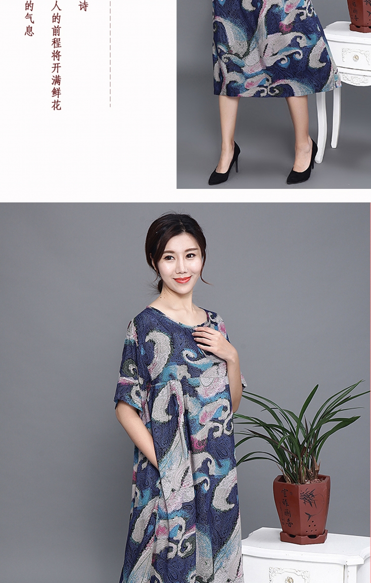 Trung niên và kiểu cũ ăn mặc nữ giữa chiều dài phần dài 200 pounds chất béo M mẹ nạp với phân bón để tăng bông lụa nửa tay áo váy lỏng lẻo áo khoác trung niên nữ u50