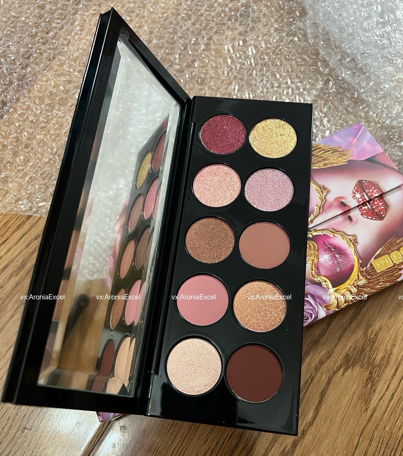 海淘美国Pat Mcgrath眼影盘大盘烤粉值不值得买？490元买10色妆效全解析！_眼影_淘宝美妆网