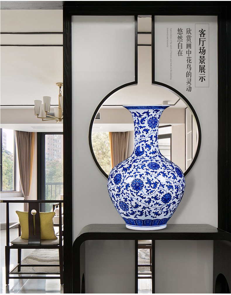 Jingdezhen ceramic vases, flower arrangement sitting room of Chinese style restoring ancient ways large blue and white porcelain dragon decoration design study furnishing articles