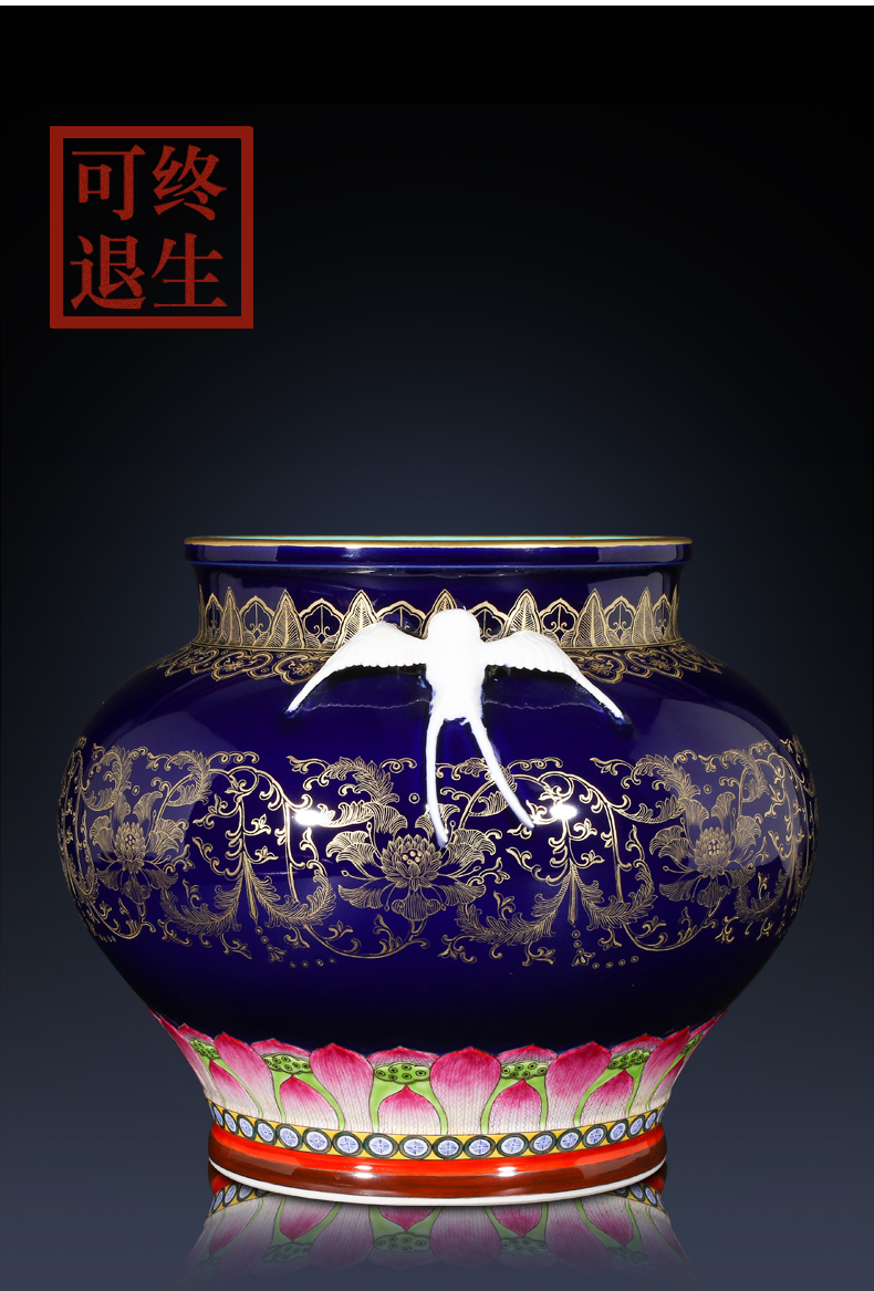 Weekly update 4 imitation of the qing qianlong solitary their weight.this auction collection jack ceramic vases, furnishing articles