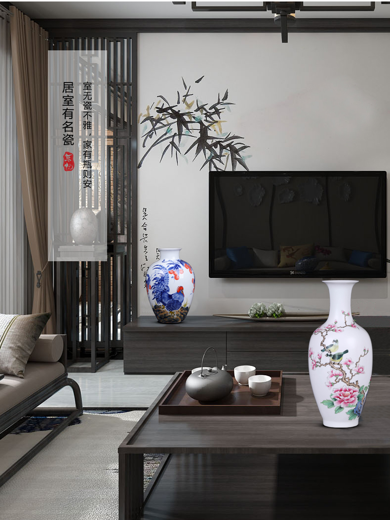 Jingdezhen ceramics hand - made vases, flower arrangement sitting room place, a large Chinese style household TV ark, decorative arts and crafts