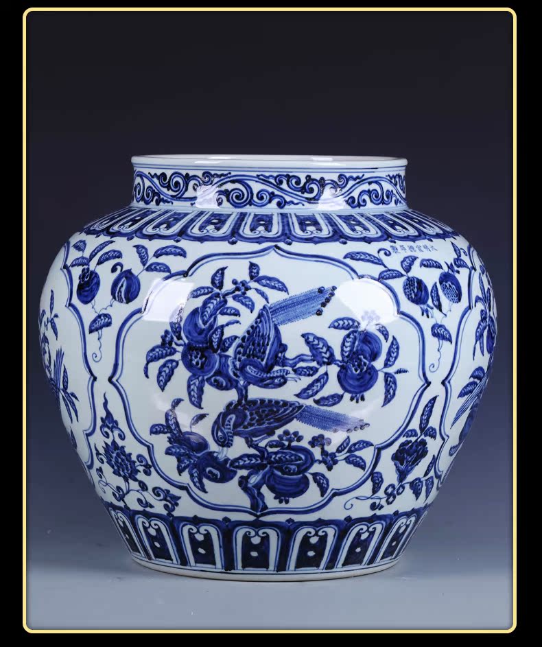 Jingdezhen ceramic aquarium place large flower pot imitation Ming xuande is blue and white porcelain of the big Chinese courtyard sitting room adornment