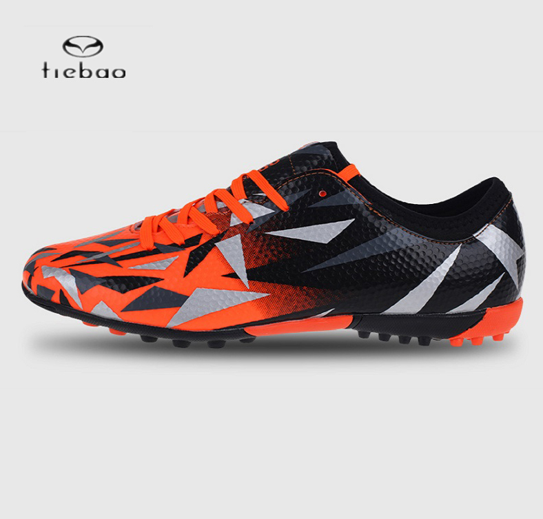 Iron leopard football shoes Tiebao crumbled football shoes grass rubber nailteen adult men sneakers