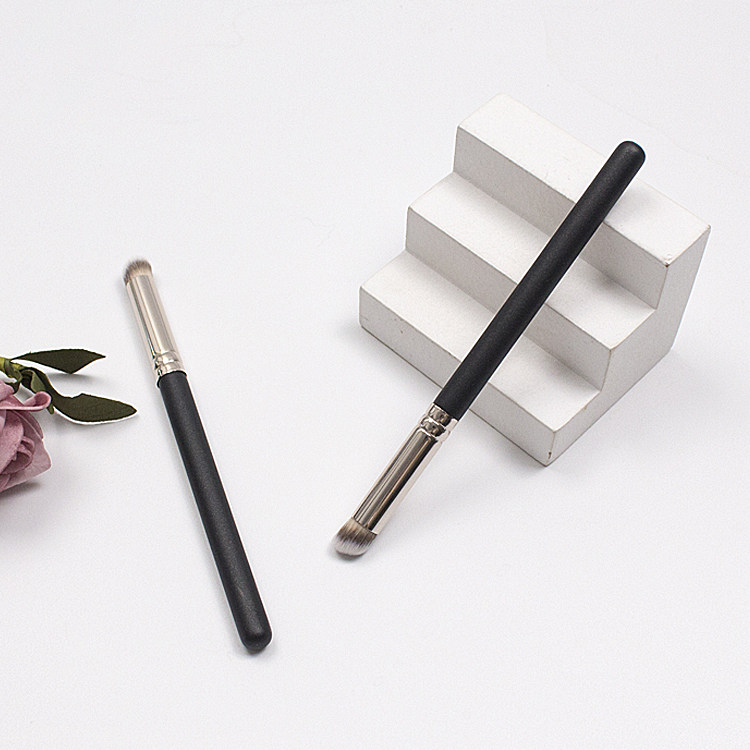 Angel with devil 370 Flawless Brush Powder bottom inclined head Acne Print Soft Hair no-mark Makeup Brush Artificial Fiber