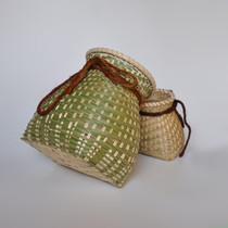 Chinese style performance costume props back basket fish basket bamboo woven back basket cute small Medicine Boy back basket hand-made back basket