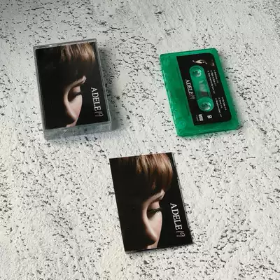 Adele ADELE19 album tape cassette nostalgic music retro style collection unopened ten products