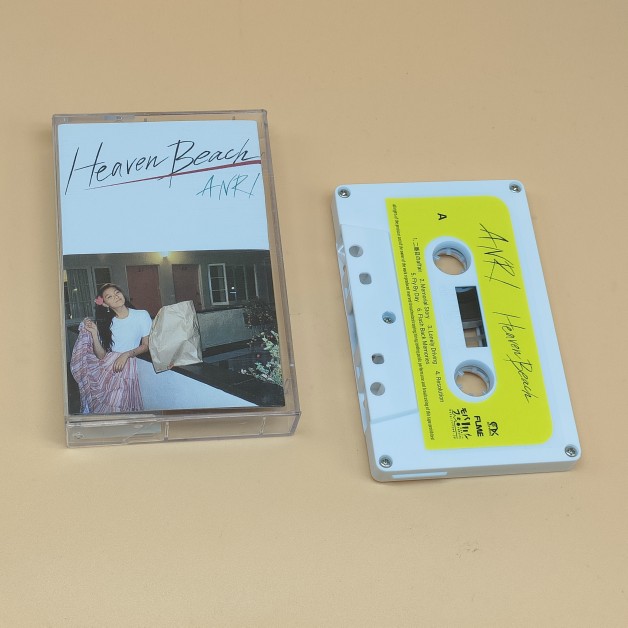 ANRI Almond's HeavenBeach album with body listen to tape card with nostalgic retro perimeter brand new undemolished-Taobao